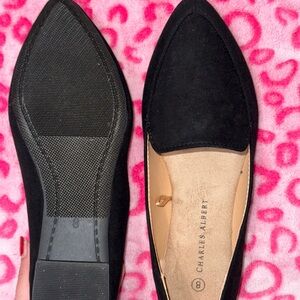 Charles Albert Women's Black Flats